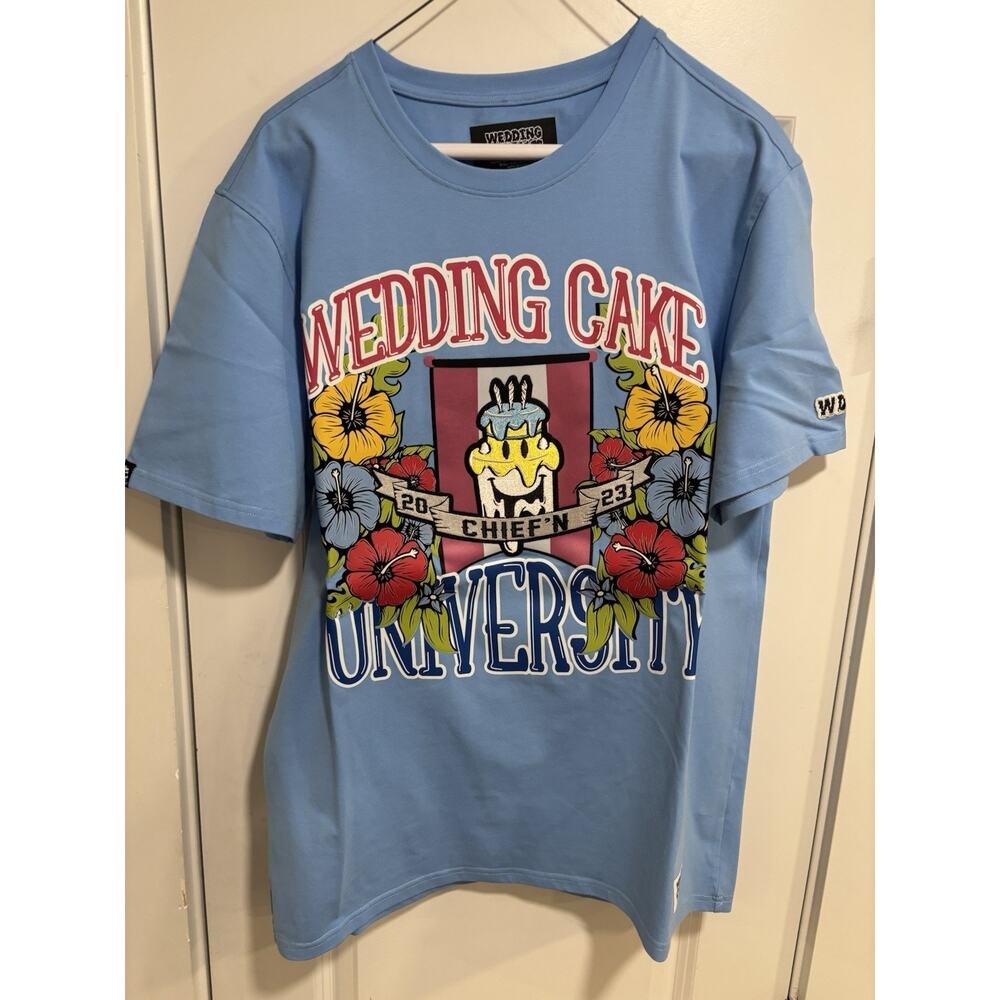 SKU 407 | Wedding Cake Graphic T-Shirt Men’s Large Blue Chief’n Universe Tee
